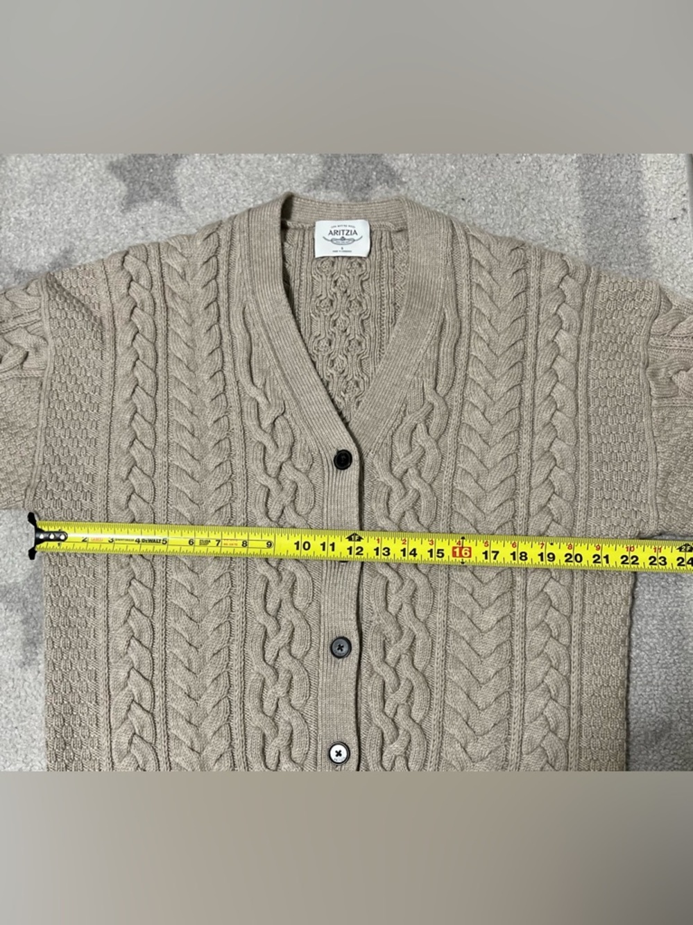 Aritzia Heritage Knit Merino Wool Cable-knit V-Neck Oversized Cardigan Sz S - Picture 10 of 15